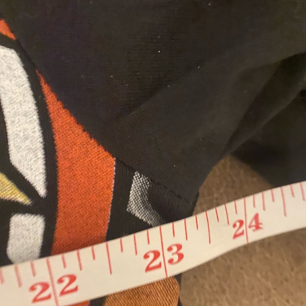 Looney Tunes Taz View 3